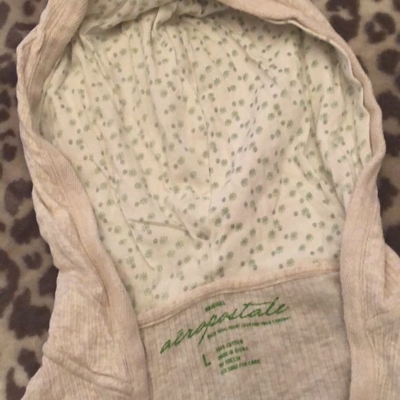 Aeropostale Fitted Hooded Ribbed Top in Oatmeal Size Large Juniors - Picture 4 of 9